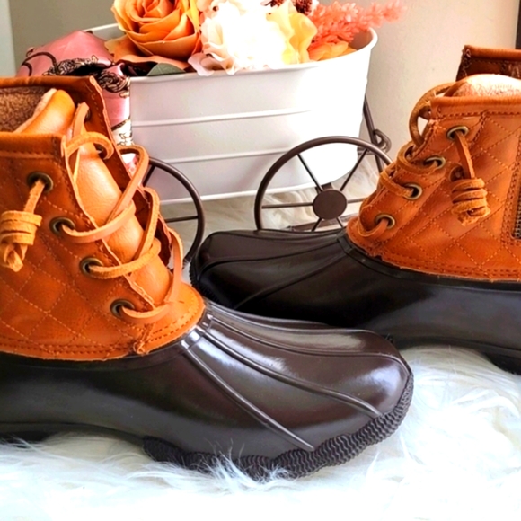 Steve Madden Tillis Duck Boots Brown size 7 - Picture 2 of 6